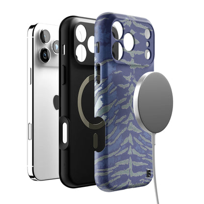 midnight-veins-statement-iphone-case-Iphone_18_Pro_Max_4.jpg