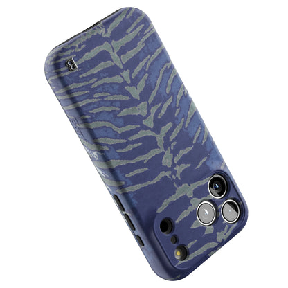 midnight-veins-statement-iphone-case-Iphone_18_Pro_Max_5.jpg