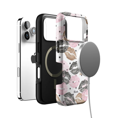 Mixed XO iPhone Case gallery - Iphone_17_Pro_4