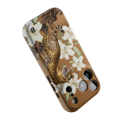 mocha-kitty-statement-iphone-case-Iphone_18_Pro_5.jpg
