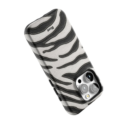 Mono Zarco iPhone Case gallery - Iphone_15_Pro_5