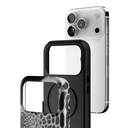 Moon Mirage iPhone Case gallery - Iphone_17_Pro_3