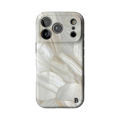 mother-of-pearl-statement-iphone-case-Iphone_18_Pro_1.jpg