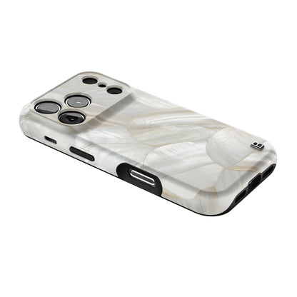 mother-of-pearl-statement-iphone-case-Iphone_18_Pro_2.jpg