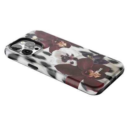 Mythic iPhone Case gallery - Iphone_15_Pro_Max_2