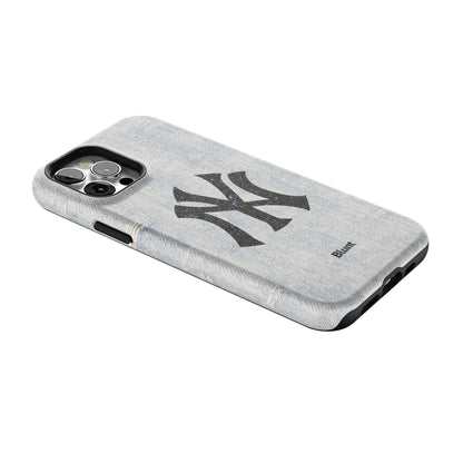 New Yorker iPhone Case gallery - Iphone_12_Pro_2