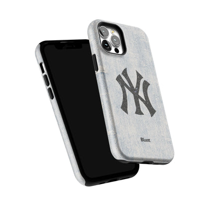 New Yorker iPhone Case gallery - Iphone_12_Pro_6