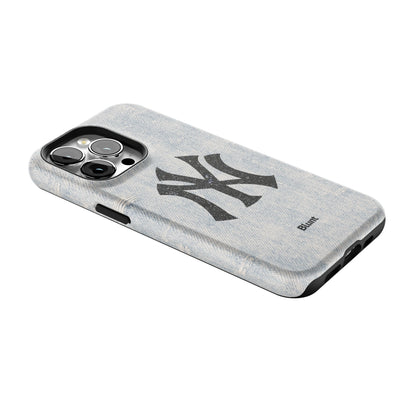 New Yorker iPhone Case gallery - Iphone_13_Pro_2