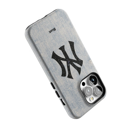New Yorker iPhone Case gallery - Iphone_13_Pro_5