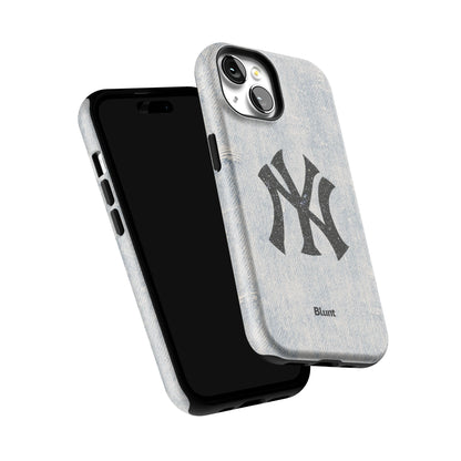 New Yorker iPhone Case gallery - Iphone_15_Iphone_6