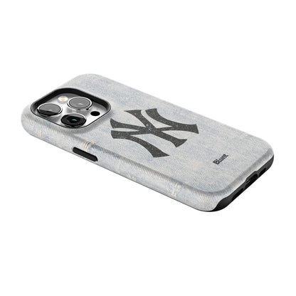 New Yorker iPhone Case gallery - Iphone_15_Pro_2