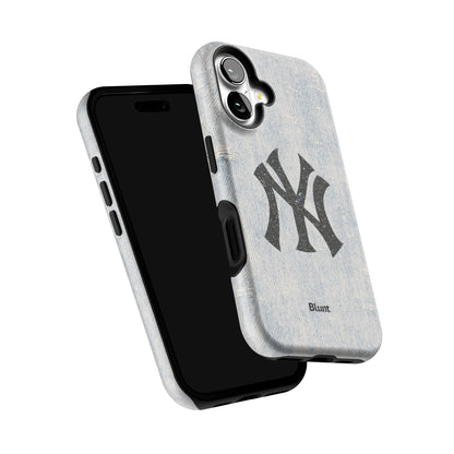 New Yorker iPhone Case gallery - Iphone_16_Iphone_6
