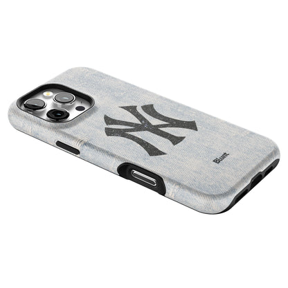 New Yorker iPhone Case gallery - Iphone_16_Pro_Max_2