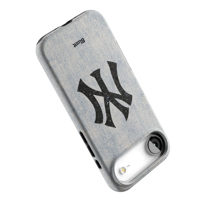 New Yorker iPhone Case gallery - Iphone_17_Air_5