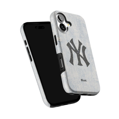 New Yorker iPhone Case gallery - Iphone_17_Iphone_6