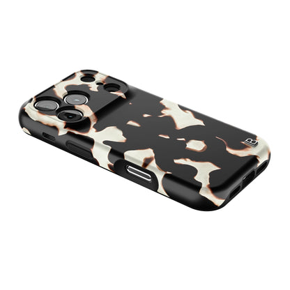 night-cowhide-statement-iphone-case-Iphone_18_Pro_2.jpg