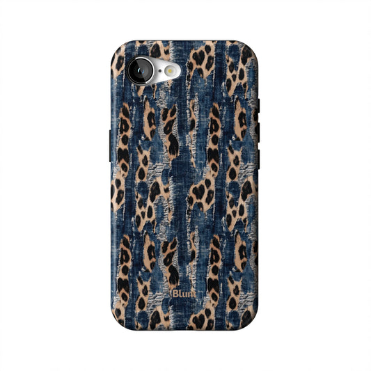Savage-Distress-iphone-case-iPhone 17 E-1
