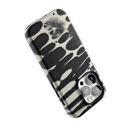Noir Abstract iPhone Case gallery - Iphone_14_Pro_5