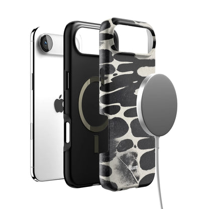 Noir Abstract iPhone Case gallery - Iphone_17_Air_4