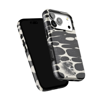 Noir Abstract iPhone Case gallery - Iphone_17_Pro_6