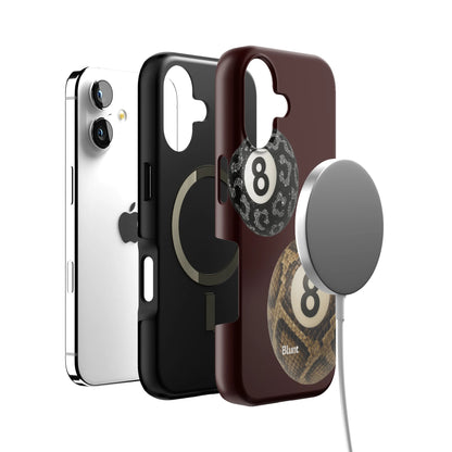 Noir Luck iPhone Case gallery - Iphone_17_Iphone_4