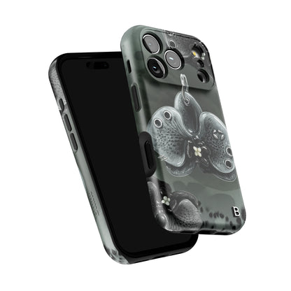 nyctra-statement-iphone-case-Iphone_18_Pro_6.jpg