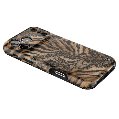 nyla-statement-iphone-case-Iphone_18_Pro_Max_2.jpg