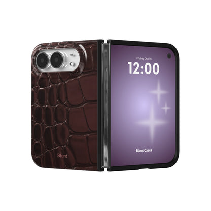 oxblood-croc-iphone-case iPhone 18 Duo case, view 3
