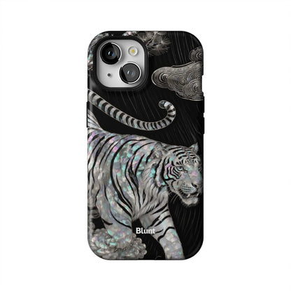 Wild-Holo-iphone-case-iPhone 15-1