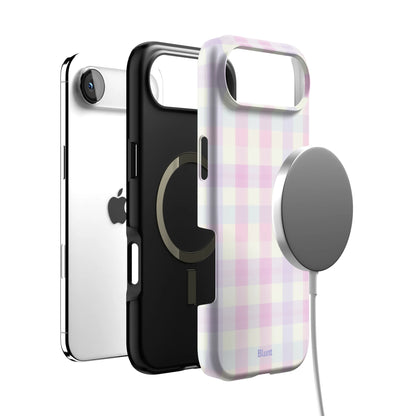 Paige iPhone Case gallery - Iphone_17_Air_4