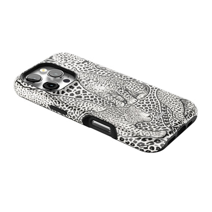 Zavra-iphone-case-iPhone 16 Pro-2