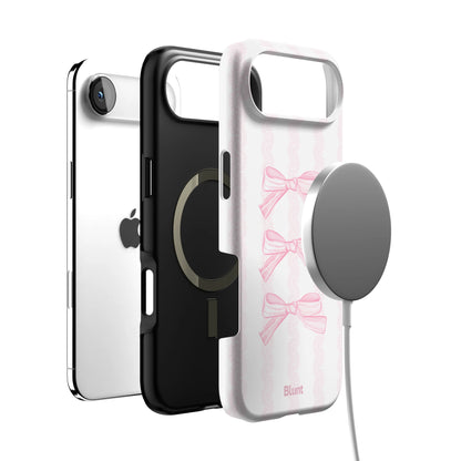 Poppy iPhone Case gallery - Iphone_17_Air_4