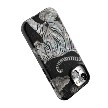 Wild-Holo-iphone-case-iPhone 15-4