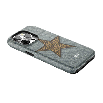 Reese iPhone Case gallery - Iphone_15_Pro_2