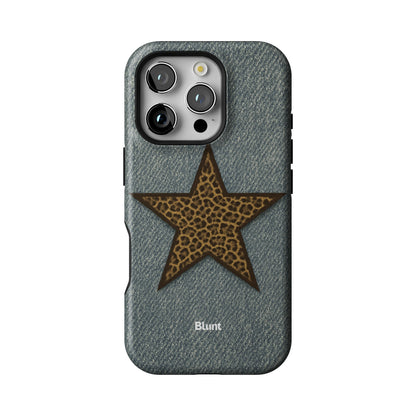 Reese iPhone Case gallery - Iphone_16_Pro_1
