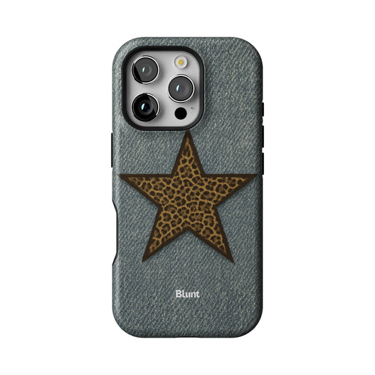 Reese iPhone Case gallery - Iphone_16_Pro_1