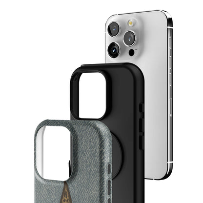 Reese iPhone Case gallery - Iphone_16_Pro_3