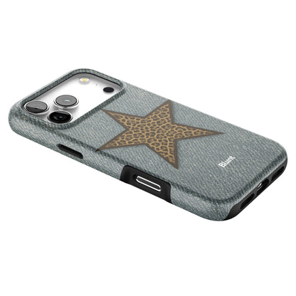 Reese iPhone Case gallery - Iphone_17_Pro_Max_2