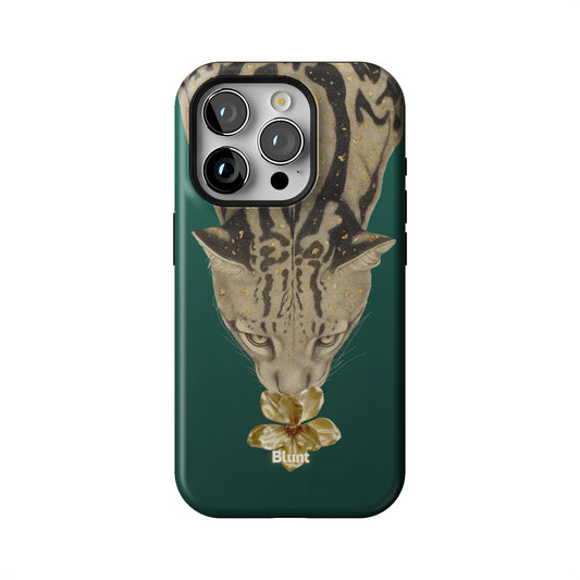 Reina iPhone Case gallery - Iphone_15_Pro_1
