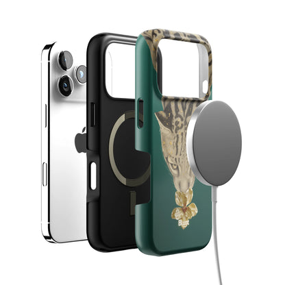 Reina iPhone Case gallery - Iphone_17_Pro_4