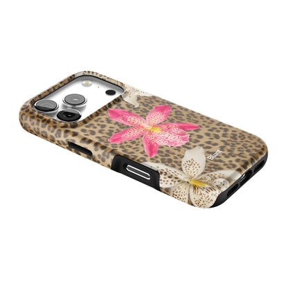 Rose Prowl iPhone Case gallery - Iphone_17_Pro_2