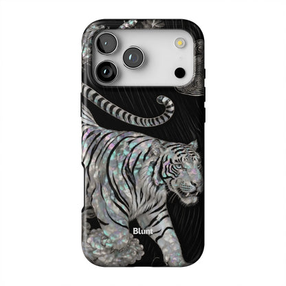 Wild-Holo-iphone-case-iPhone 17 Pro Max-1