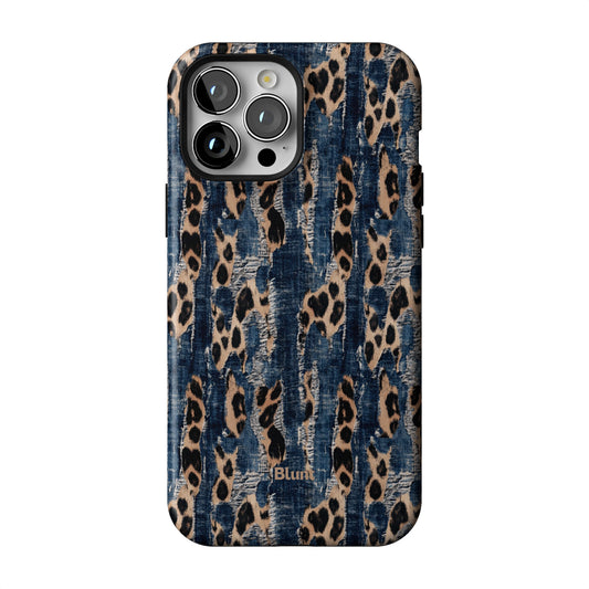 Savage Distress iPhone Case gallery - Iphone_13_Pro_Max_1