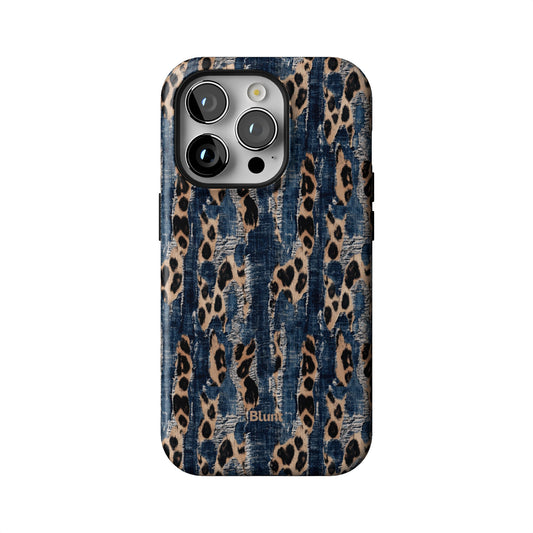 Savage Distress iPhone Case gallery - Iphone_14_Pro_1
