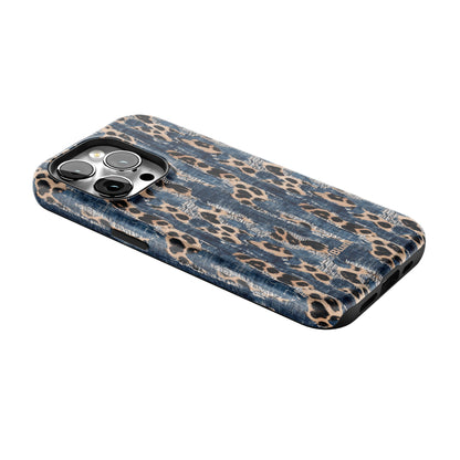 Savage Distress iPhone Case gallery - Iphone_14_Pro_2