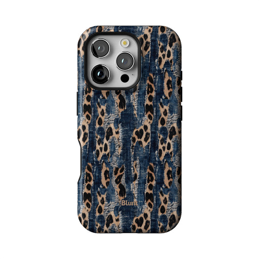 Savage Distress iPhone Case gallery - Iphone_16_Pro_1