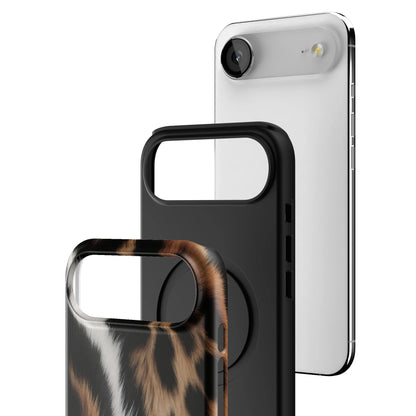 Savage Flame iPhone Case gallery - Iphone_17_Air_3
