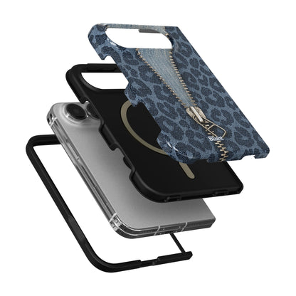 savage-indigo-iphone-case iPhone 18 Duo case, view 6