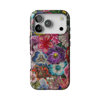 Secret Garden iPhone Case gallery - Iphone_17_Pro_1