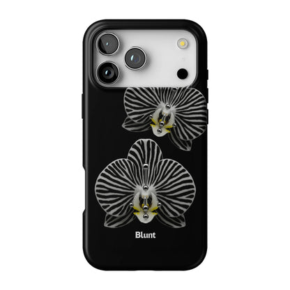Shadow Petal iPhone Case gallery - Iphone_17_Pro_Max_1